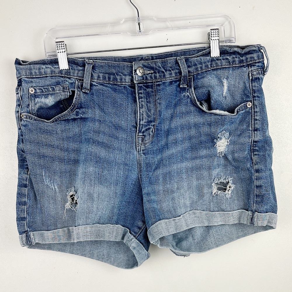 Old Navy Boyfriend Jean Shorts Distressed High Waist Pockets Size 16 Boho